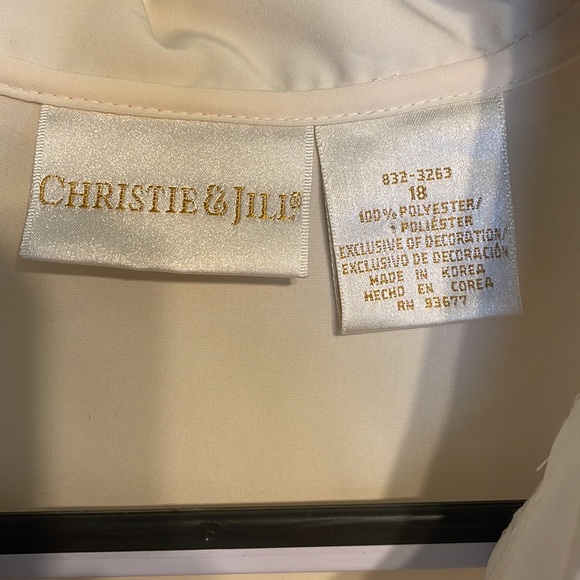 Blouse - Picture 3 of 6